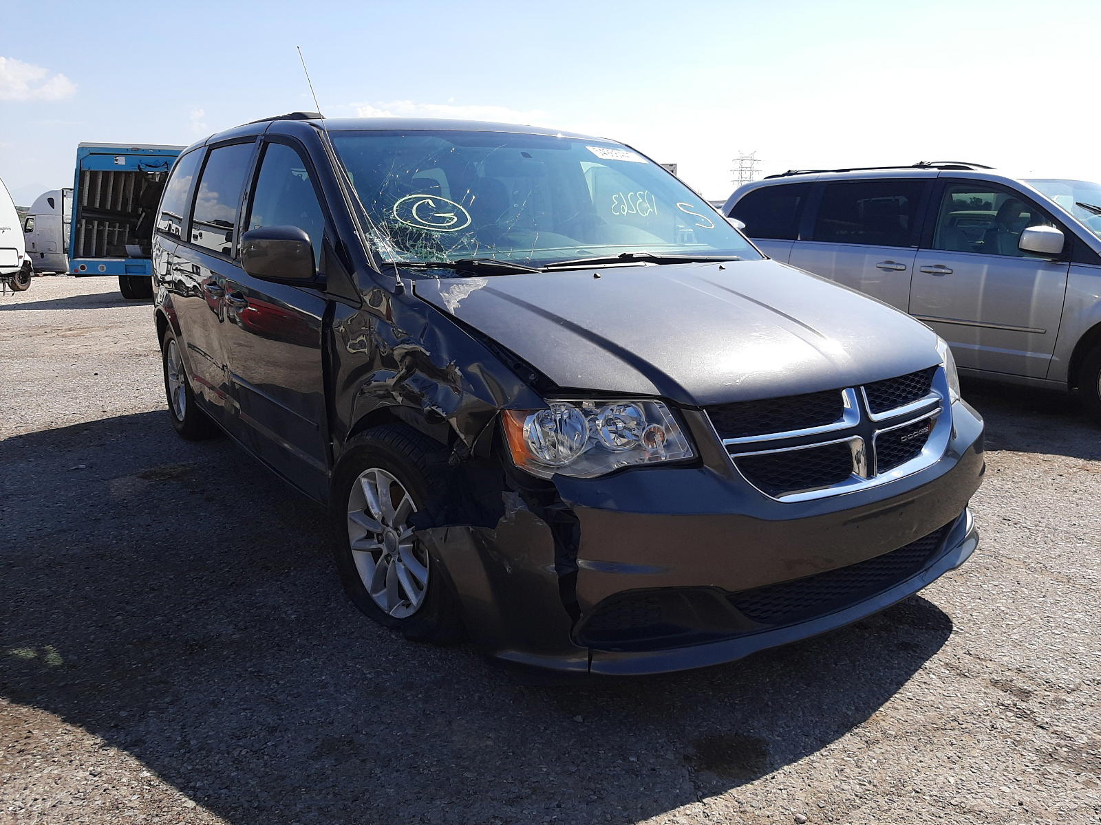 DODGE GRAND CARA 2016 with VIN 2C4RDGCGXGR362043 - Photo from auction