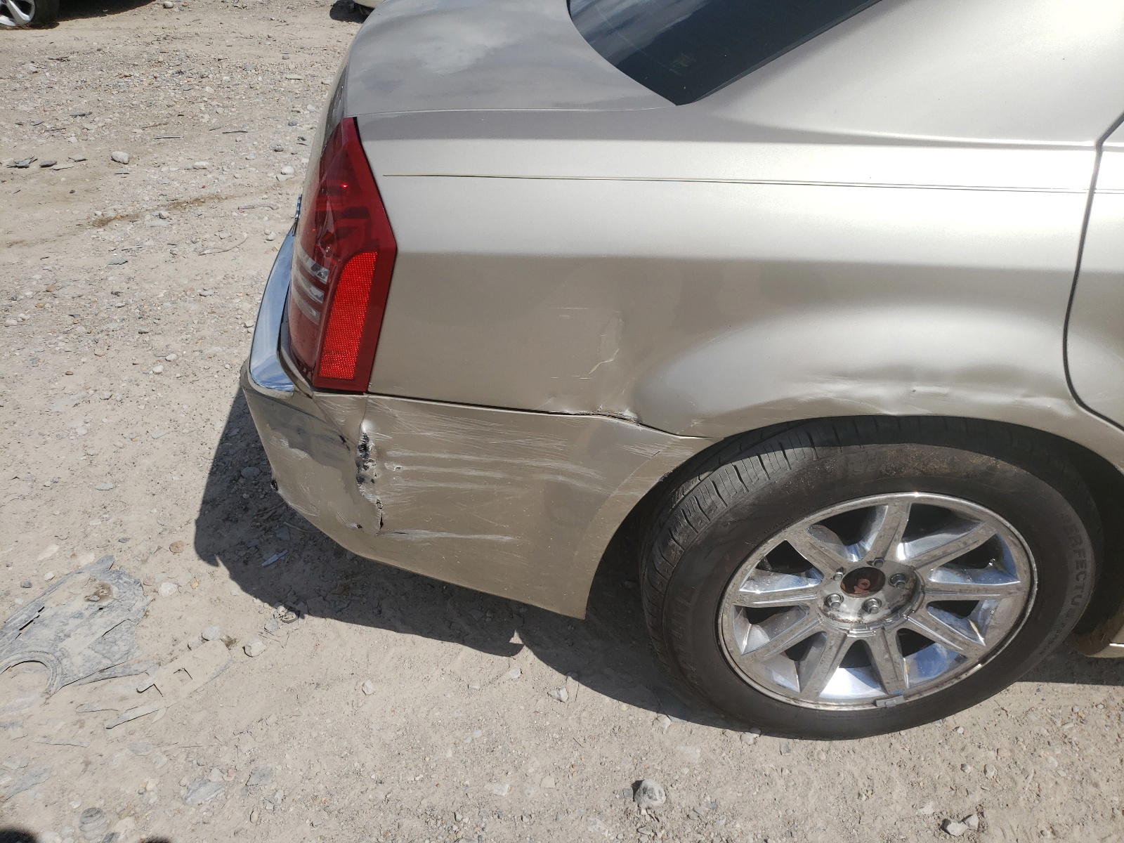 Photo 9 from auction – 2006 CHRYSLER 300C with VIN 2C3KA63H06H409439