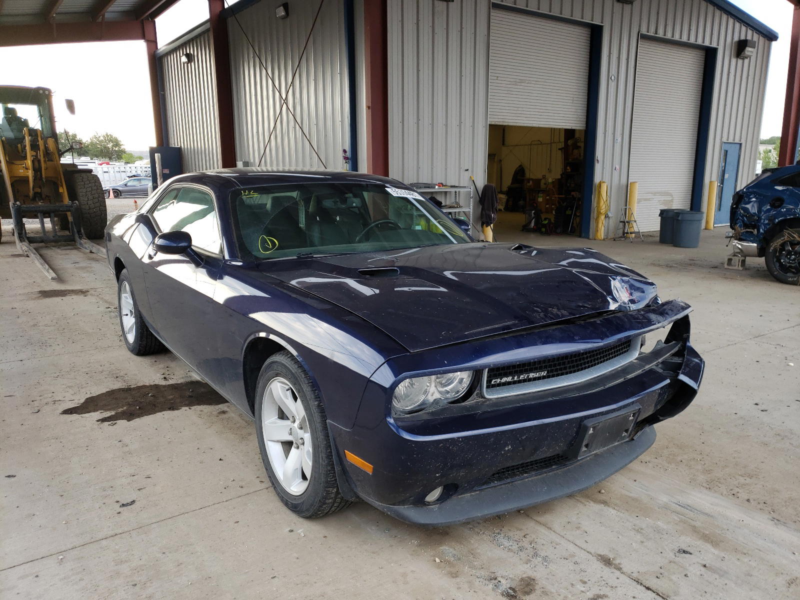 DODGE CHALLENGER 2013 with VIN 2C3CDYAG3DH674984 - Photo from auction