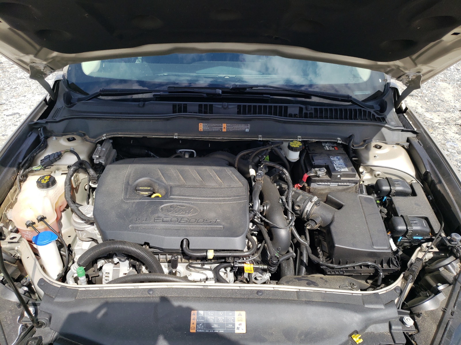 Photo 7 from auction – 2017 FORD FUSION SE with VIN 3FA6P0HD0HR362554