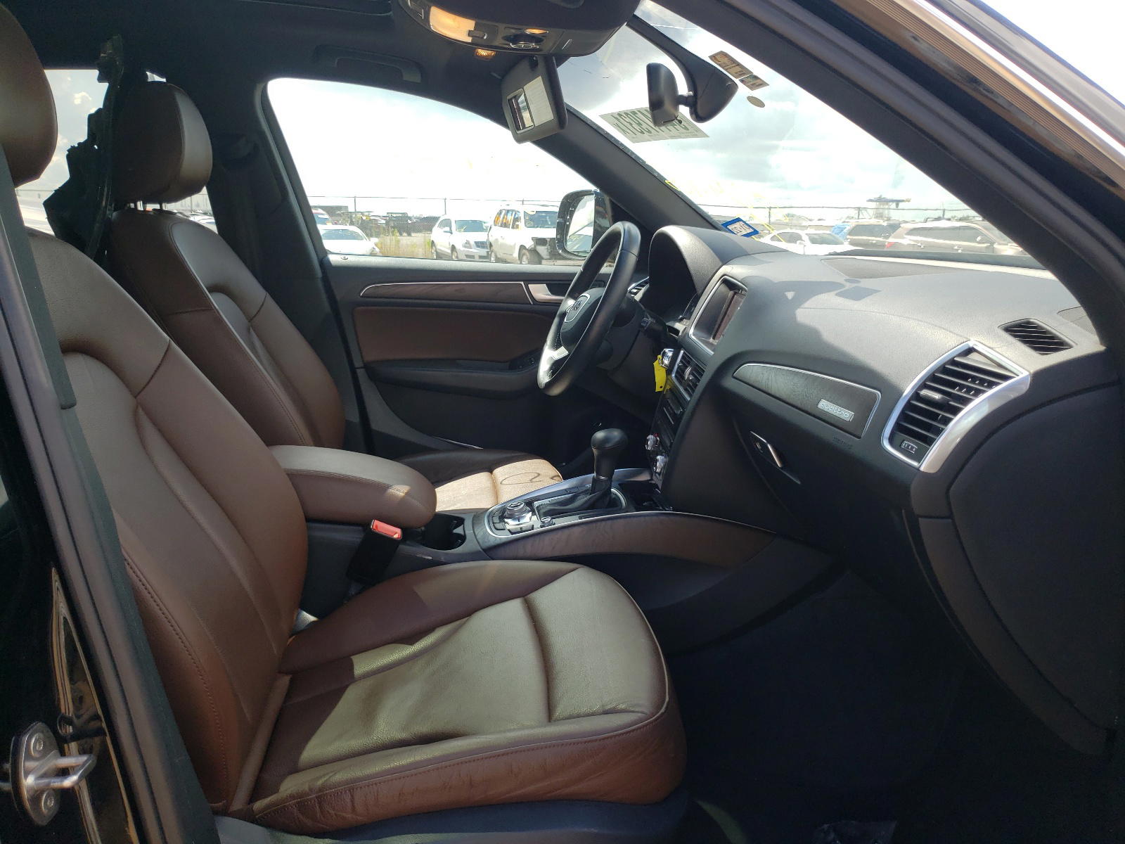 Photo 5 from auction – 2016 AUDI Q5 PREMIUM with VIN WA1C2AFP1GA024405