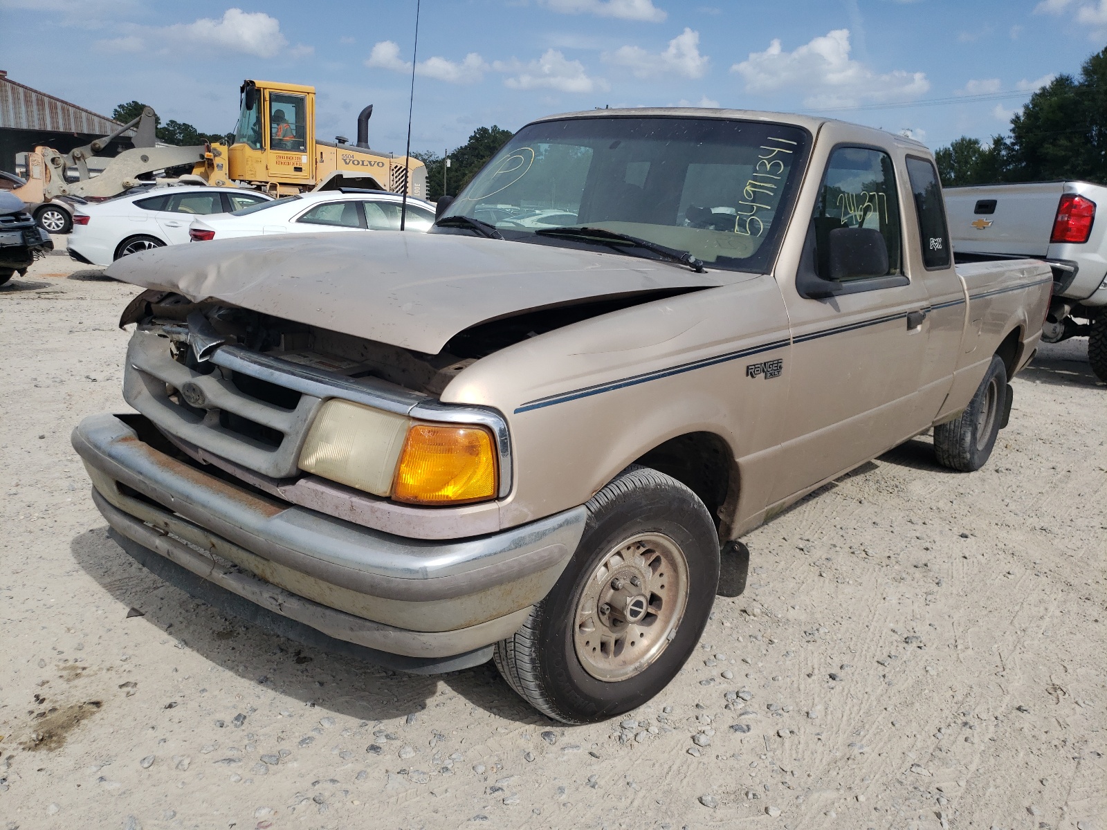 Photo 2 from auction – 1994 FORD RANGER SUP with VIN 1FTCR14A7RPC36578
