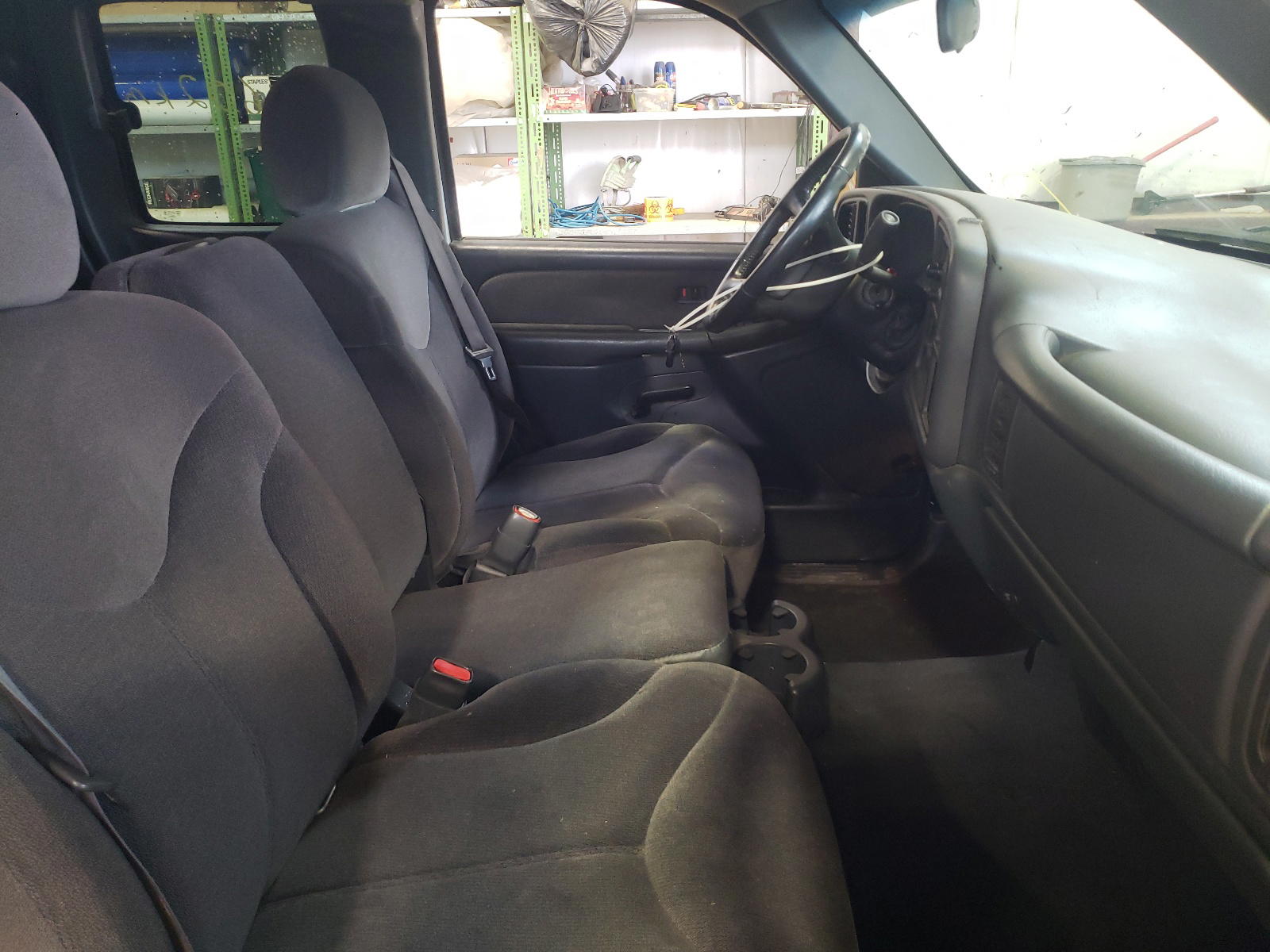 Photo 5 from auction – 2001 GMC NEW SIERRA with VIN 1GTEC19V71Z232531