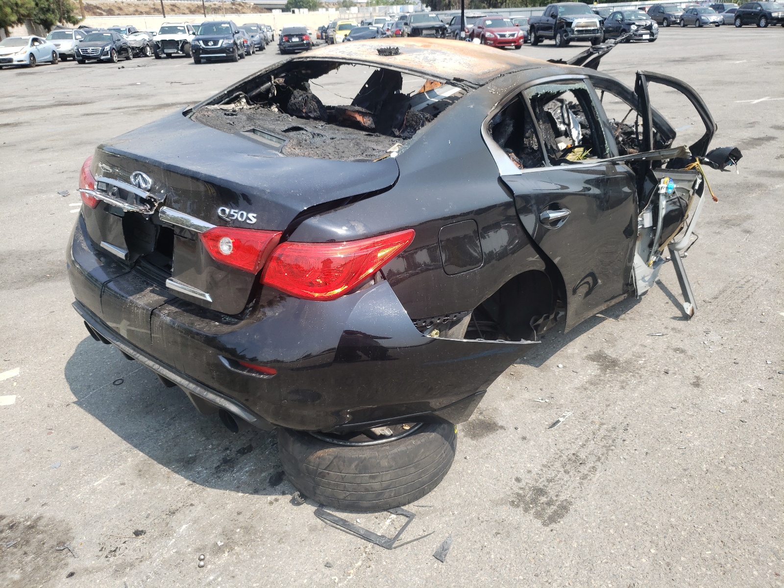 Photo 4 from auction – 2017 INFINITI Q50 PREMIU with VIN JN1EV7AP7HM731575