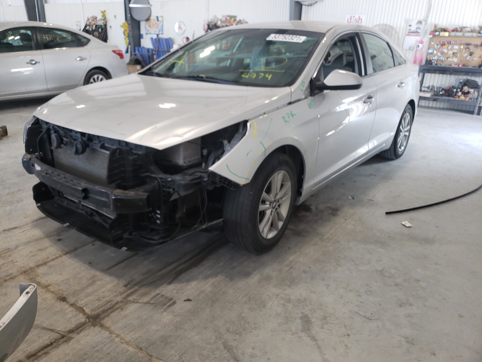 Photo 2 from auction – 2015 HYUNDAI SONATA SE with VIN 5NPE24AF1FH204974