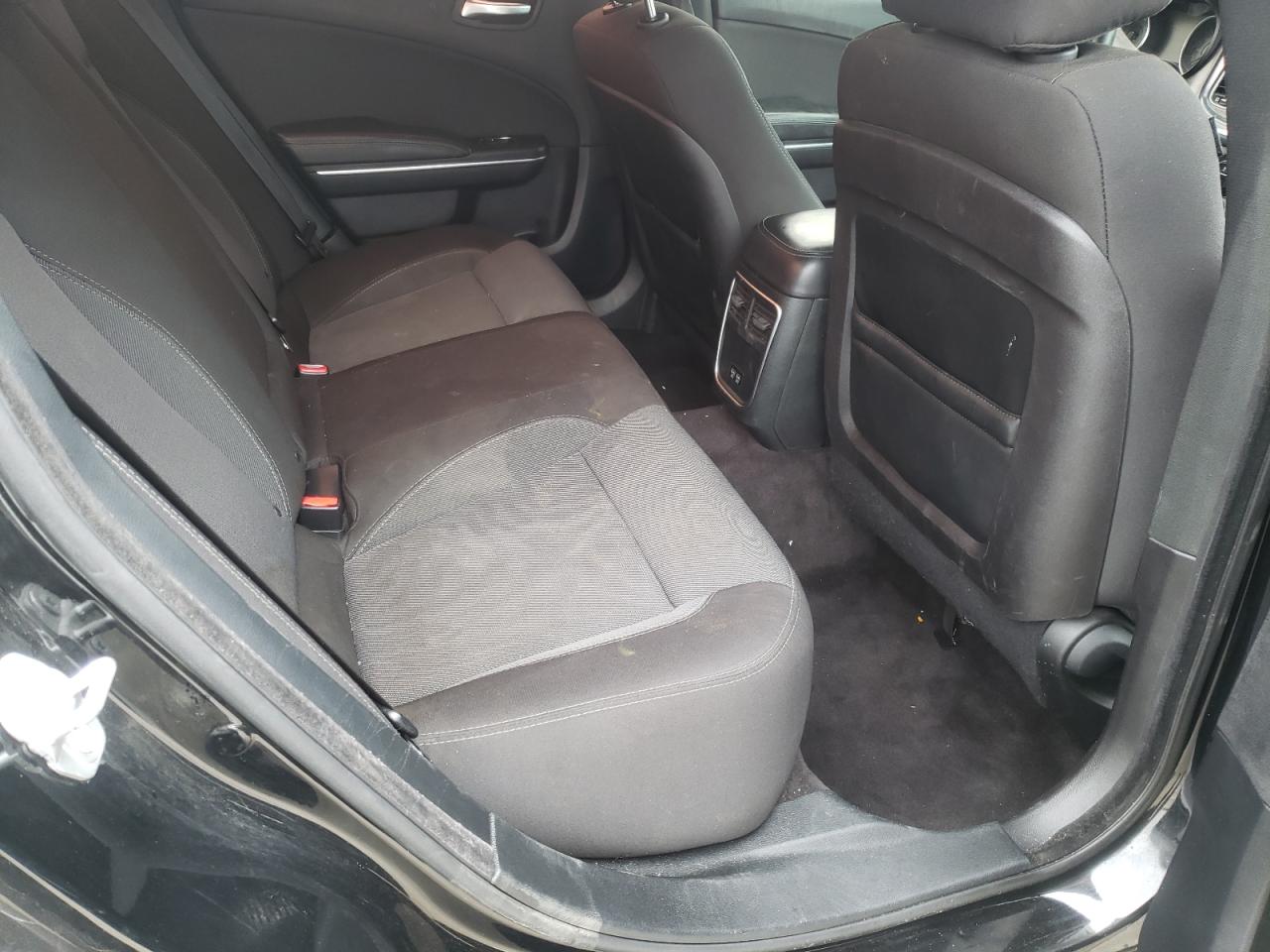 Photo 6 from auction – 2016 DODGE CHARGER SE with VIN 2C3CDXBG1GH293406