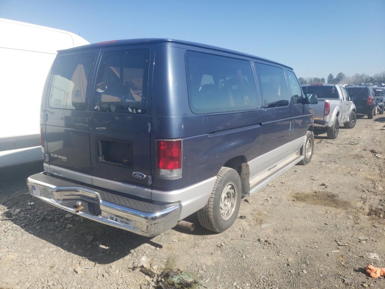 Photo 4 from auction – 1997 FORD ECONOLINE with VIN 1FMEE1169VHA00230