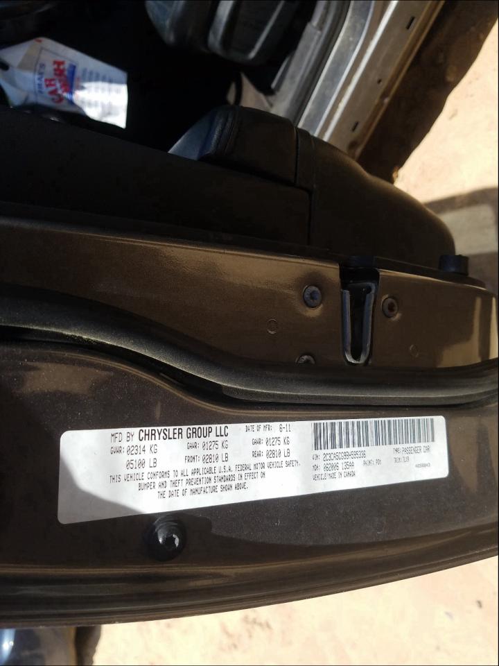Photo 10 from auction – 2011 CHRYSLER 300 LIMITE with VIN 2C3CA5CG9BH595336