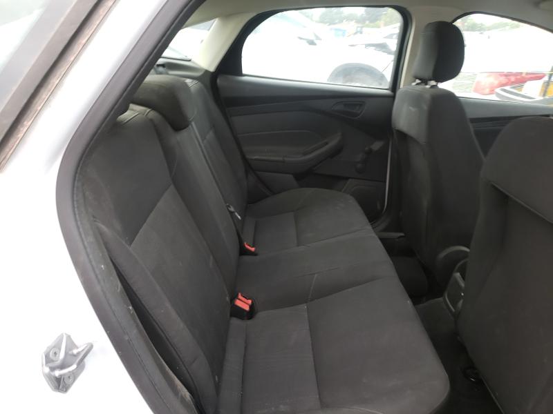 Photo 6 from auction – 2017 FORD FOCUS S with VIN 1FADP3E25HL206388