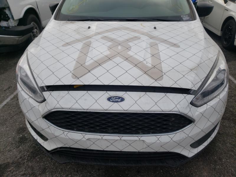Photo 7 from auction – 2017 FORD FOCUS S with VIN 1FADP3E25HL206388