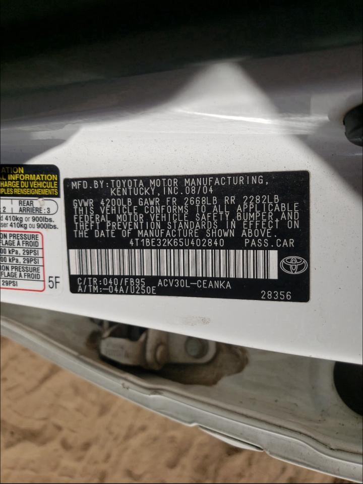 Photo 10 from auction – 2005 TOYOTA CAMRY LE with VIN 4T1BE32K65U402840