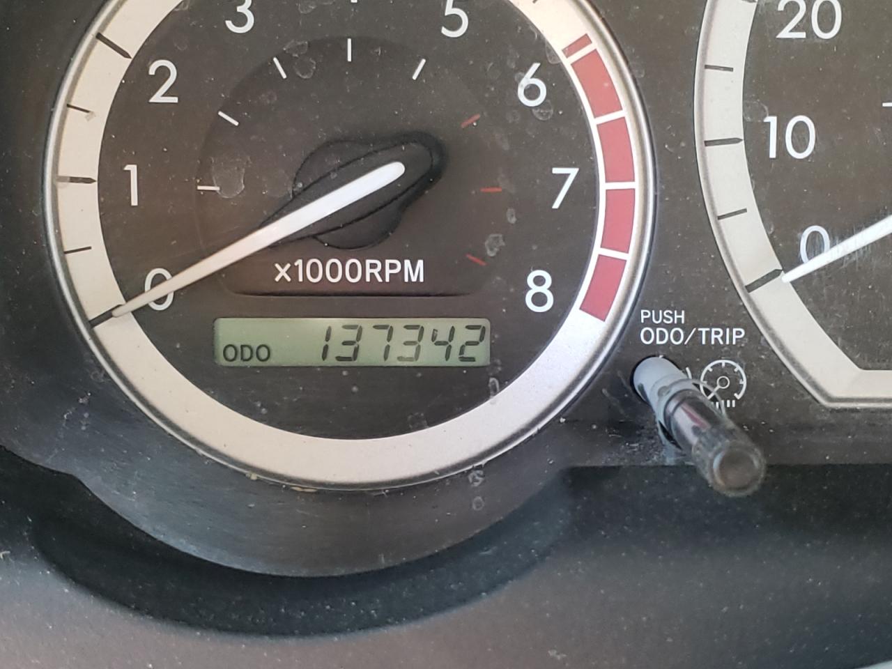 Photo 8 from auction – 2004 TOYOTA SIENNA CE with VIN 5TDZA23C54S006532