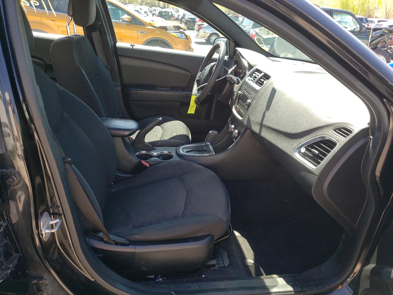 Photo 5 from auction – 2014 DODGE AVENGER SE with VIN 1C3CDZAB0EN144149