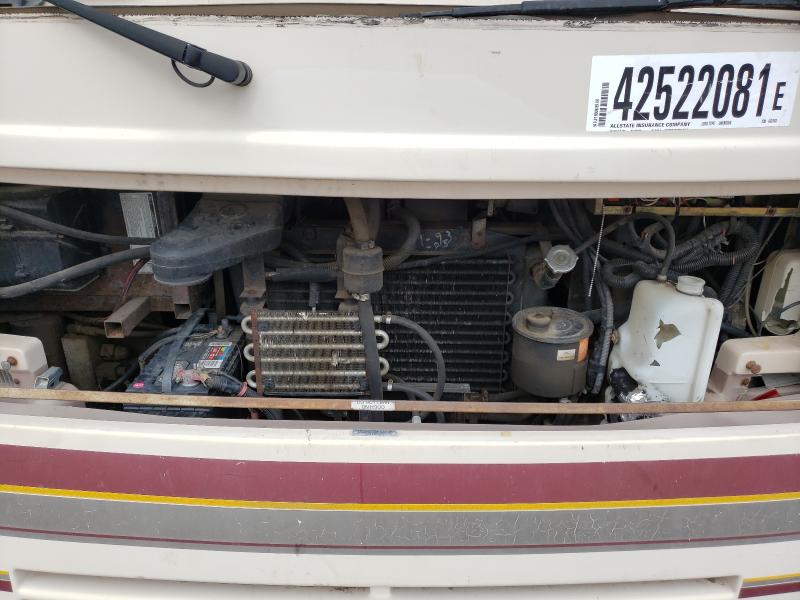 Photo 7 from auction – 1994 FLEETWOOD BOUNDER with VIN 3FCMF53G3RJA02066