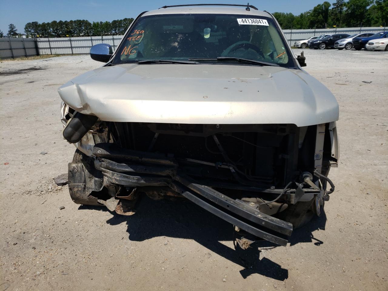 Photo 10 from auction – 2007 CHEVROLET SUBURBAN C with VIN 3GNFC16017G195263