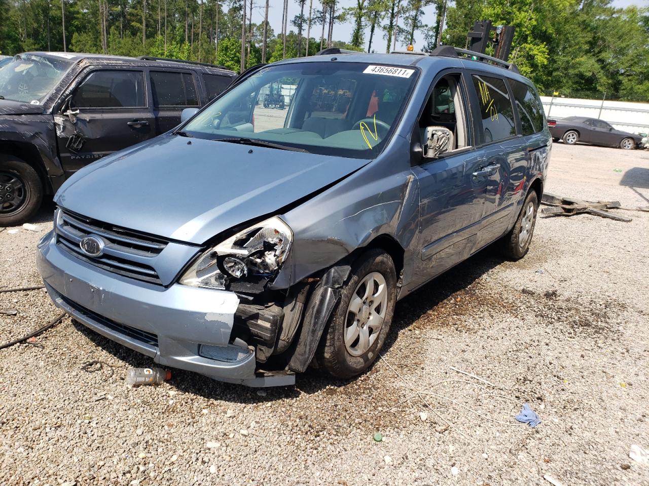 Photo 2 from auction – 2007 KIA SEDONA EX with VIN KNDMB233576105055
