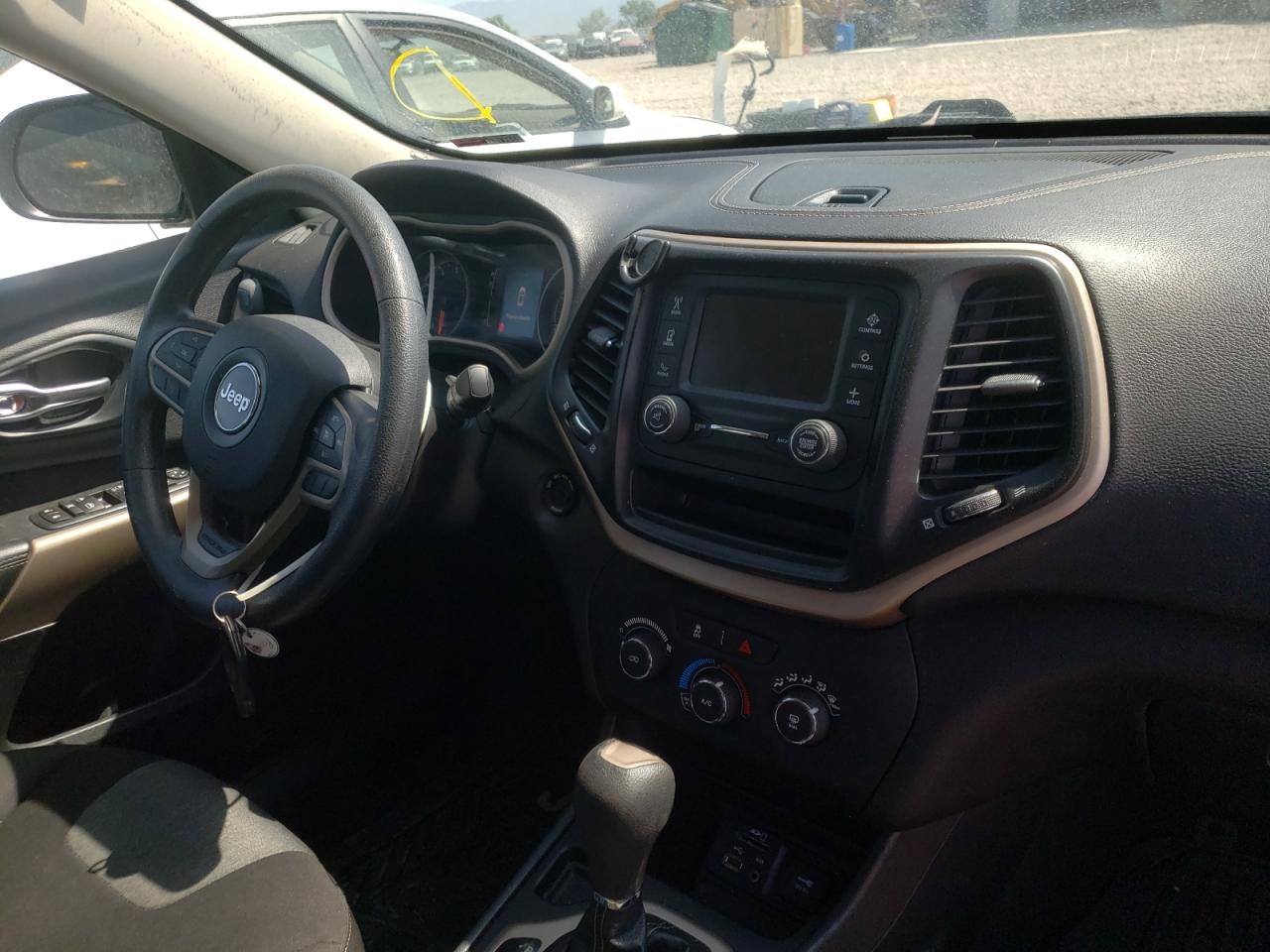 Photo 9 from auction – 2017 JEEP CHEROKEE S with VIN 1C4PJLAB6HW642437