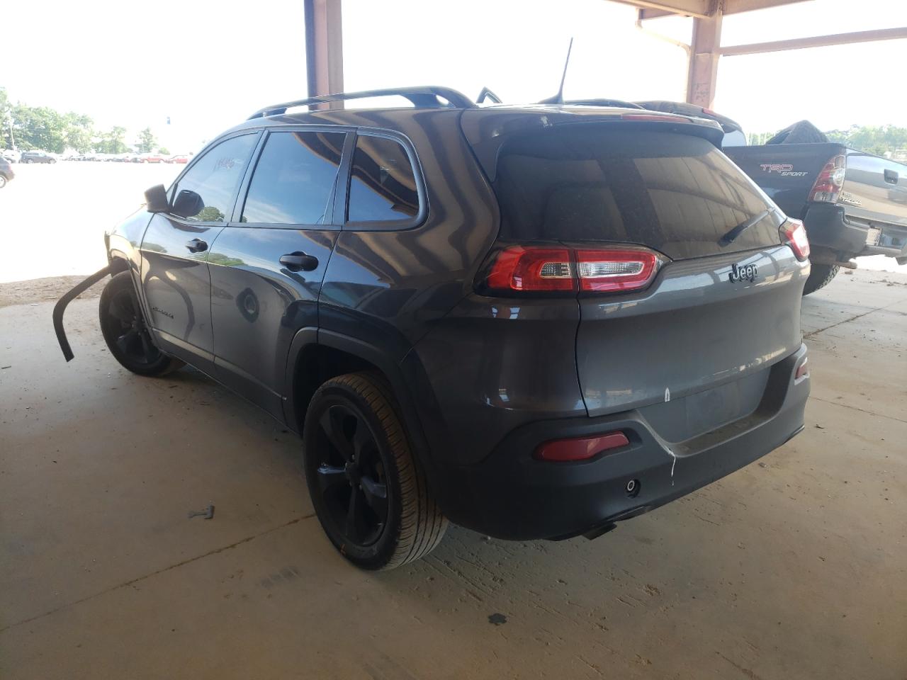 Photo 3 from auction – 2016 JEEP CHEROKEE S with VIN 1C4PJLAB9GW370271