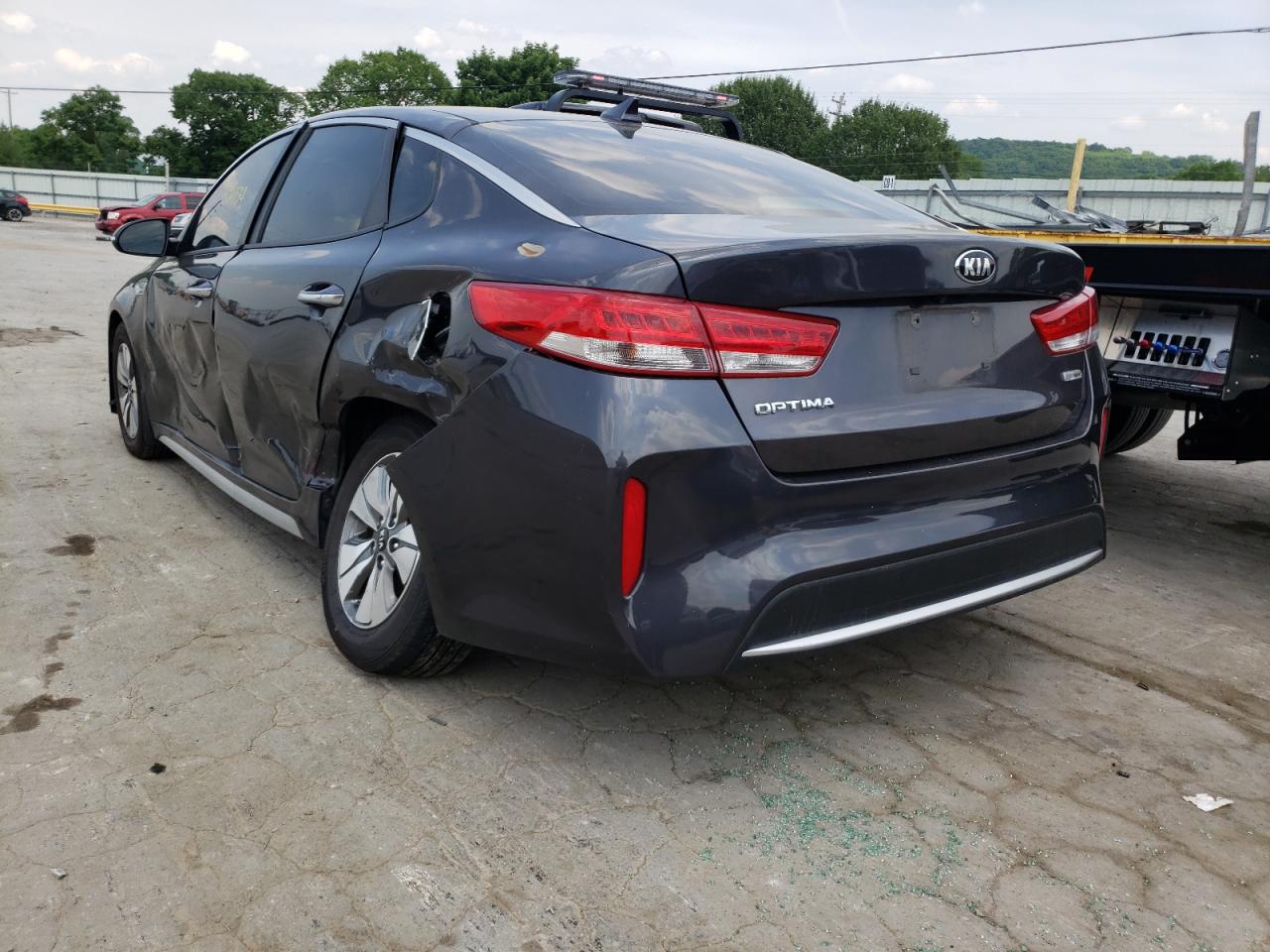 Photo 3 from auction – 2017 KIA OPTIMA HYB with VIN KNAGT4LC7H5007056
