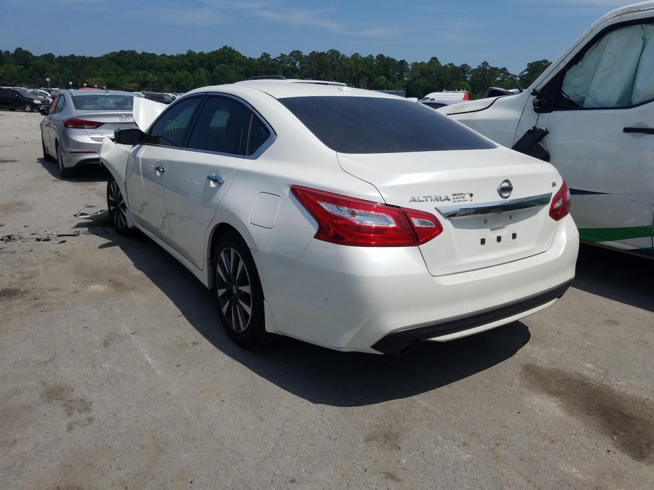 Photo 3 from auction – 2017 NISSAN ALTIMA 2.5 with VIN 1N4AL3AP6HC140353