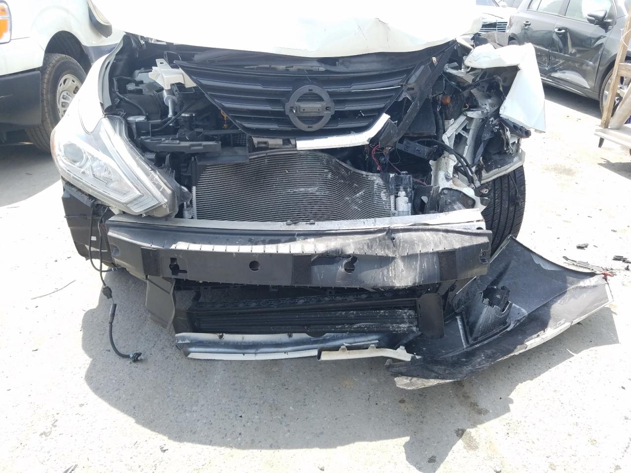 Photo 9 from auction – 2017 NISSAN ALTIMA 2.5 with VIN 1N4AL3AP6HC140353
