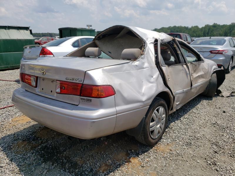 Photo 4 from auction – 2000 TOYOTA CAMRY CE with VIN 4T1BG22K2YU646669
