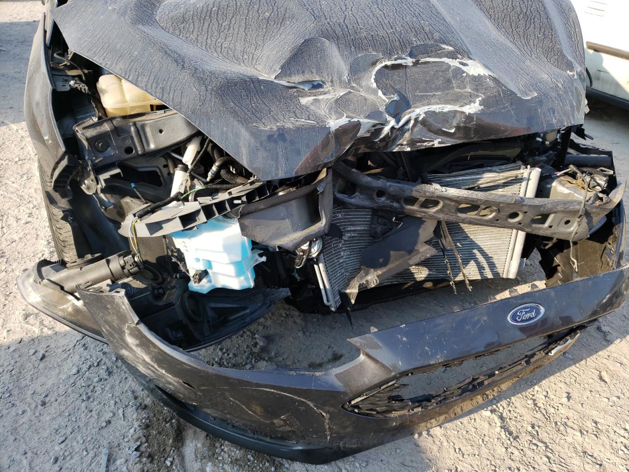 Photo 9 from auction – 2018 FORD FOCUS SE with VIN 1FADP3F27JL257105