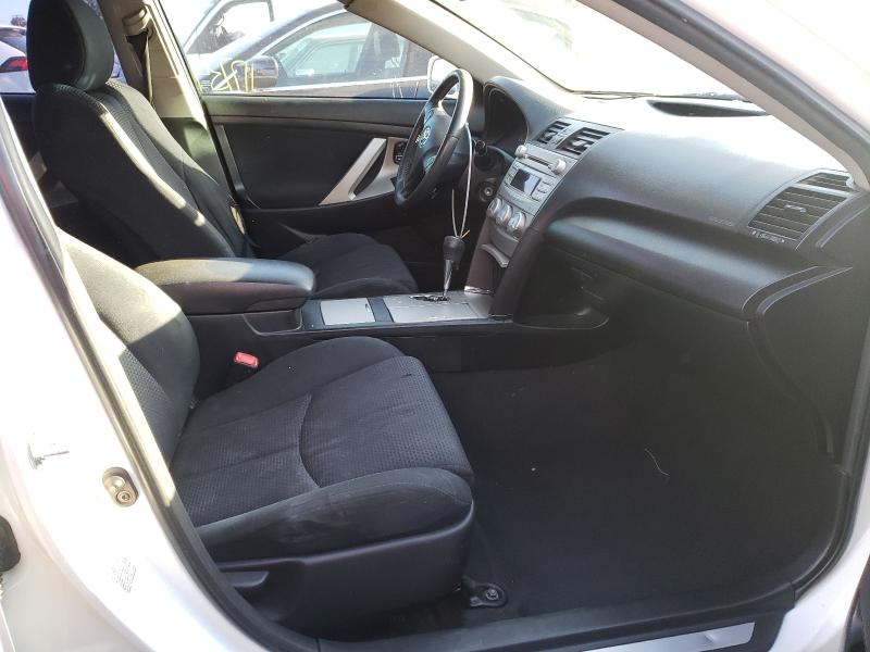 Photo 5 from auction – 2011 TOYOTA CAMRY BASE with VIN 4T1BF3EK2BU594195