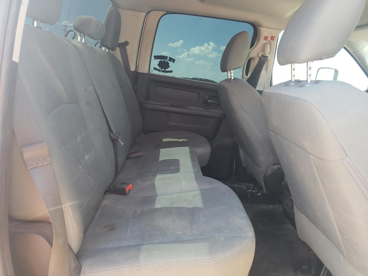 Photo 6 from auction – 2017 RAM 2500 ST with VIN 3C6UR5HL4HG780649