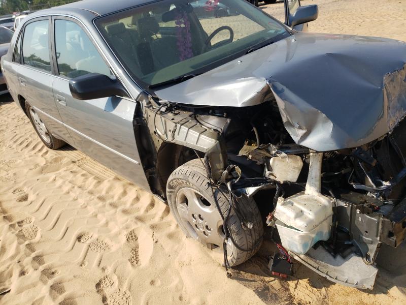 Photo 1 from auction – 2003 TOYOTA AVALON XL with VIN 4T1BF28B83U311046