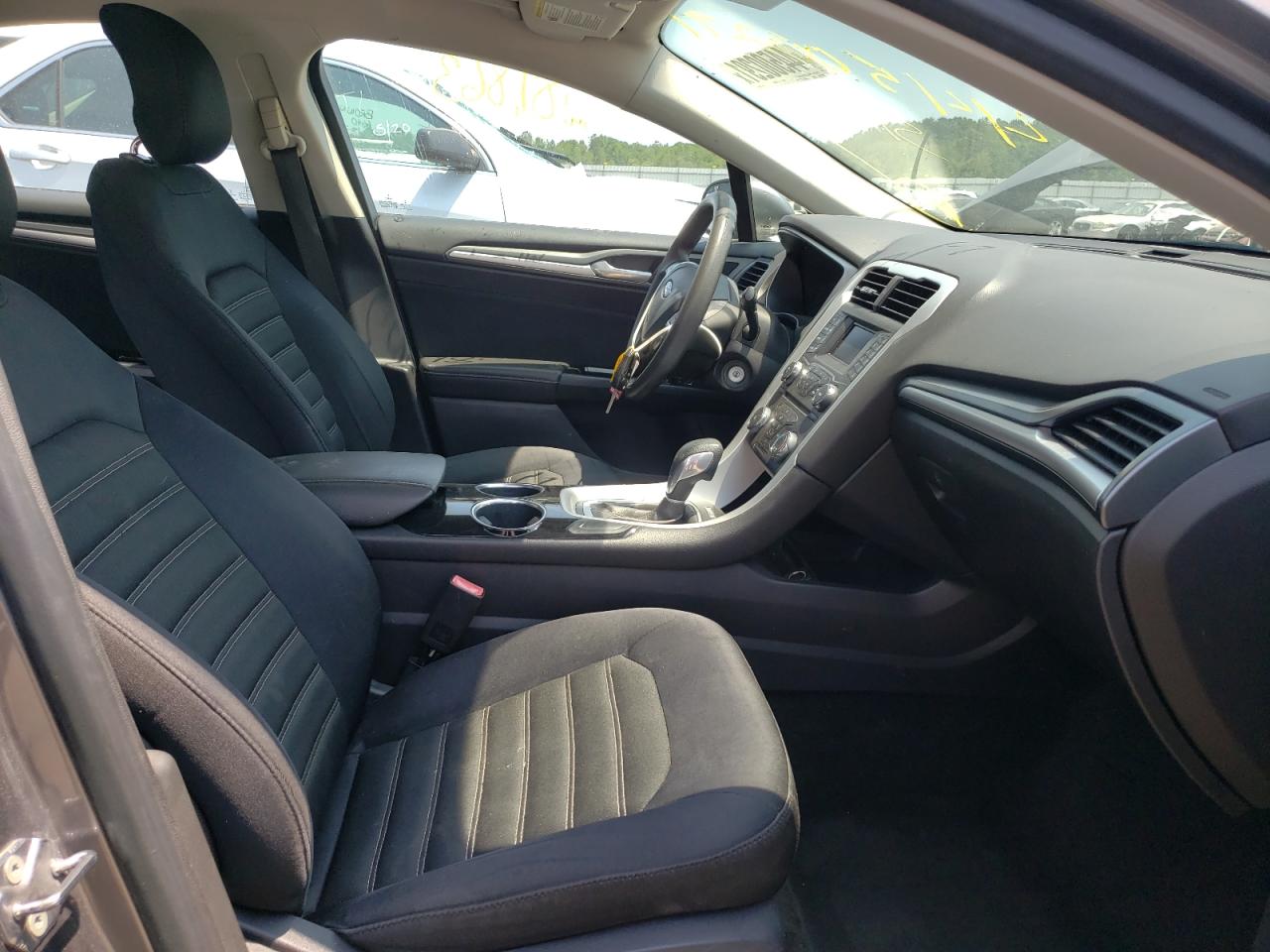 Photo 5 from auction – 2013 FORD FUSION SE with VIN 3FA6P0H74DR137252