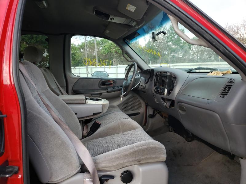Photo 5 from auction – 2002 FORD F150 with VIN 1FTRX17W22NA41657