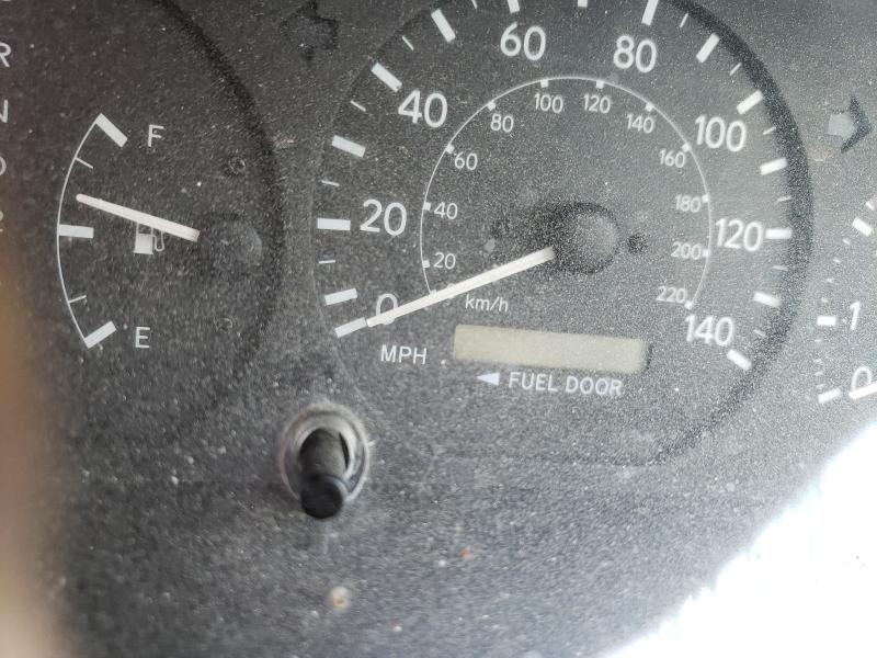 Photo 8 from auction – 2000 TOYOTA CAMRY CE with VIN 4T1BG22K2YU646669