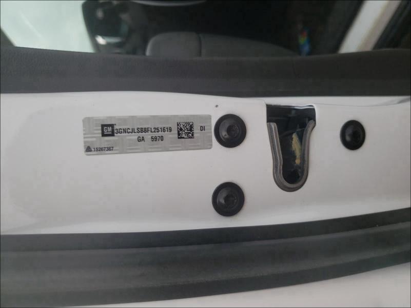 Photo 10 from auction – 2015 CHEVROLET TRAX 1LT with VIN 3GNCJLSB8FL251619