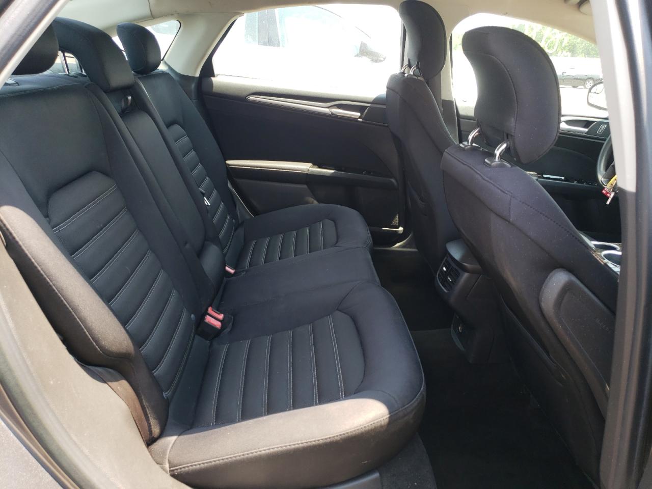 Photo 6 from auction – 2013 FORD FUSION SE with VIN 3FA6P0H74DR137252