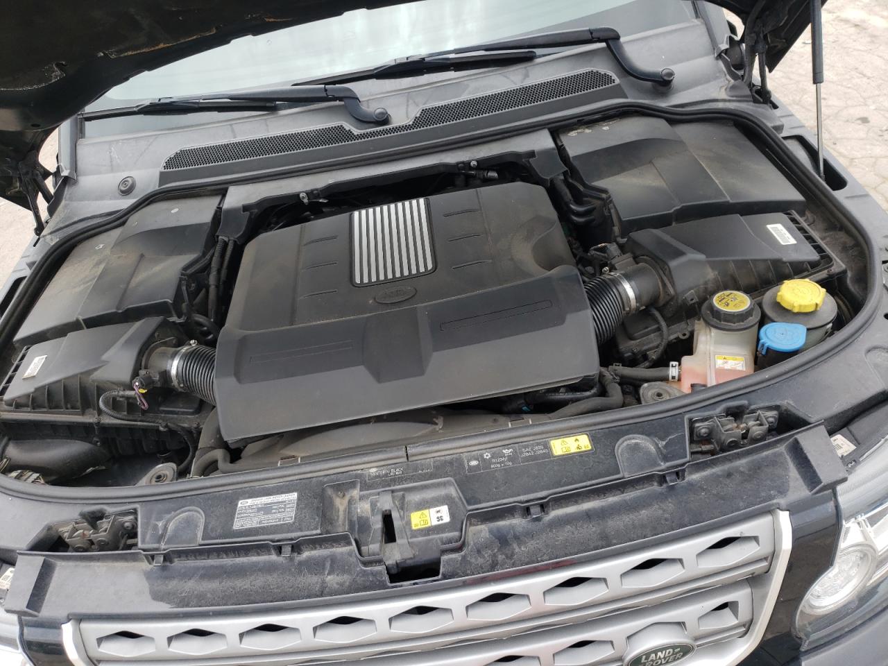 Photo 7 from auction – 2015 LAND ROVER LR4 HSE with VIN SALAG2V66FA770398