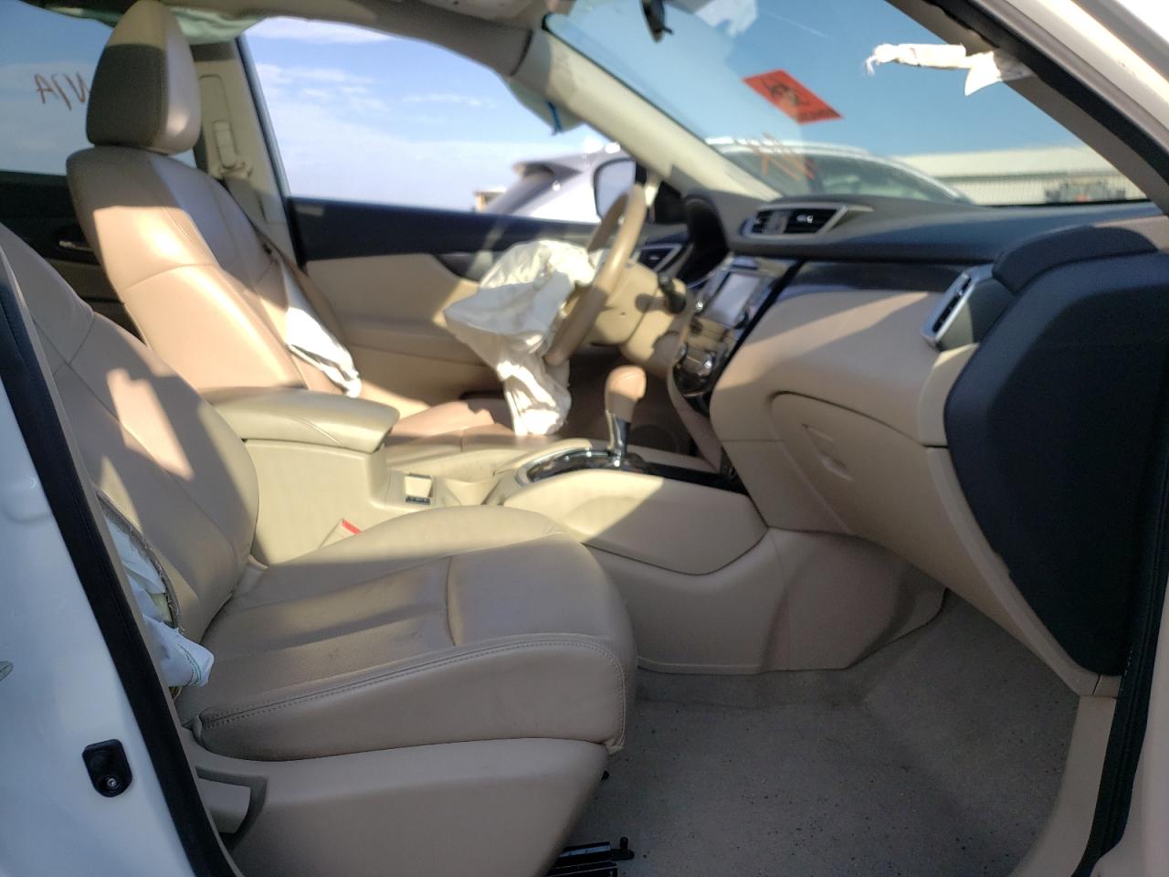 Photo 5 from auction – 2015 NISSAN ROGUE S with VIN 5N1AT2MT5FC789678