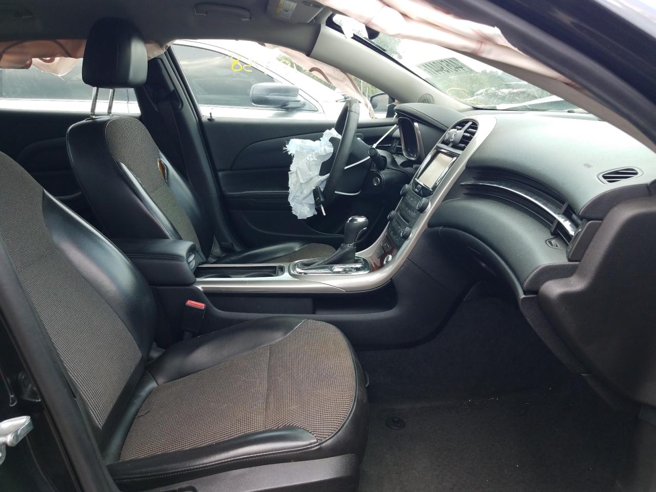 Photo 5 from auction – 2013 CHEVROLET MALIBU 1LT with VIN 1G11C5SA3DF358266