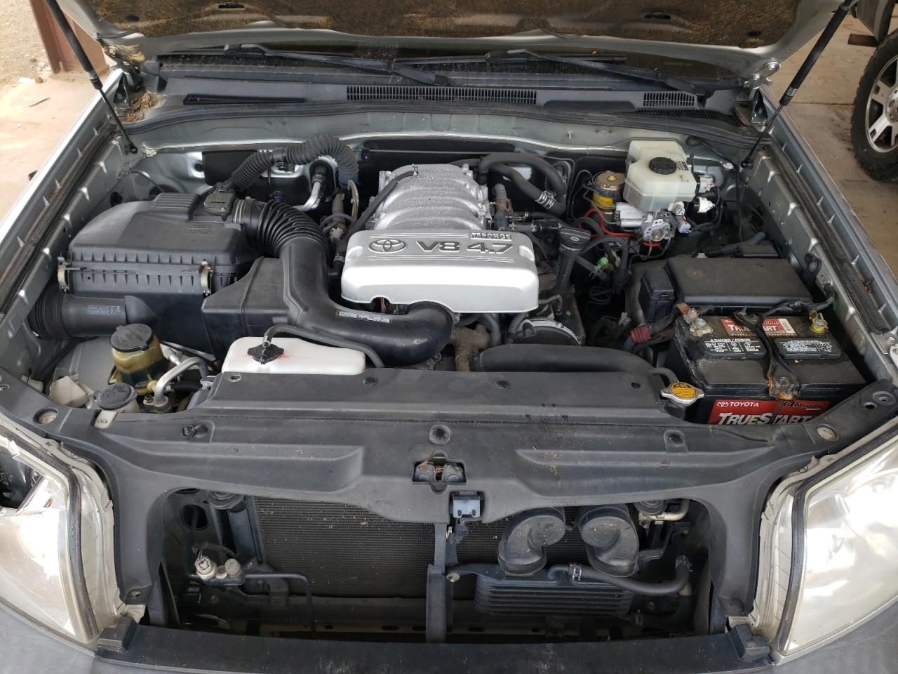 Photo 7 from auction – 2003 TOYOTA 4RUNNER SR with VIN JTEBT14R030010882