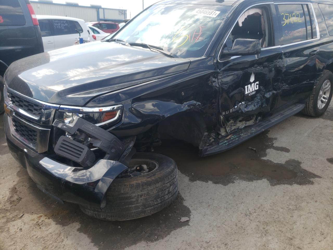 Photo 9 from auction – 2019 CHEVROLET SUBURBAN C with VIN 1GNSCHKC9KR389023