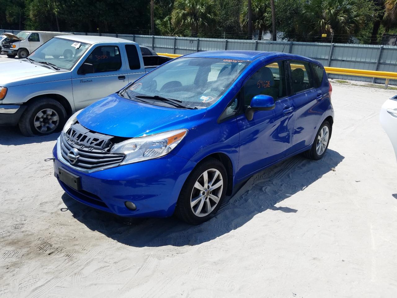 Photo 2 from auction – 2014 NISSAN VERSA NOTE with VIN 3N1CE2CP4EL389709