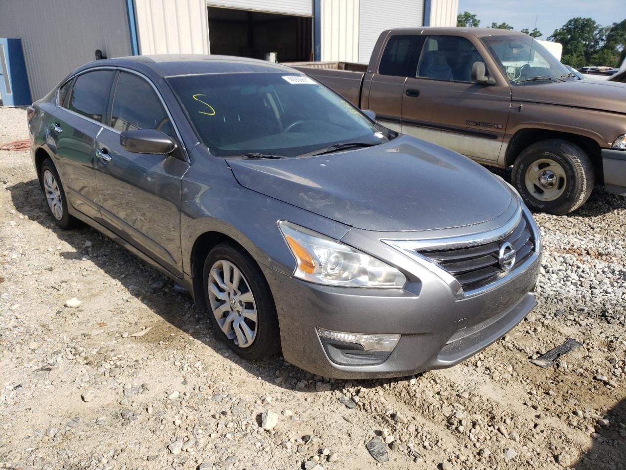 NISSAN ALTIMA 2.5 2015 with VIN 1N4AL3APXFC476018 - Photo from auction