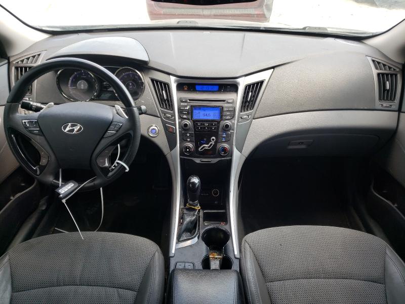 Photo 9 from auction – 2013 HYUNDAI SONATA SE with VIN 5NPEC4AC3DH582178