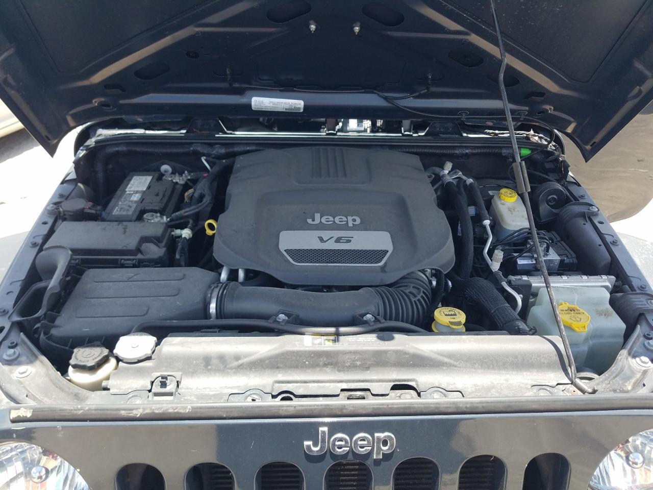 Photo 7 from auction – 2017 JEEP WRANGLER U with VIN 1C4BJWDG0HL683666