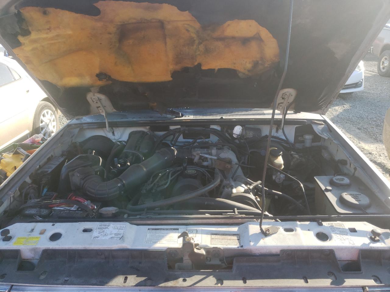 Photo 7 from auction – 1992 FORD RANGER with VIN 1FTCR10A0NUD42047