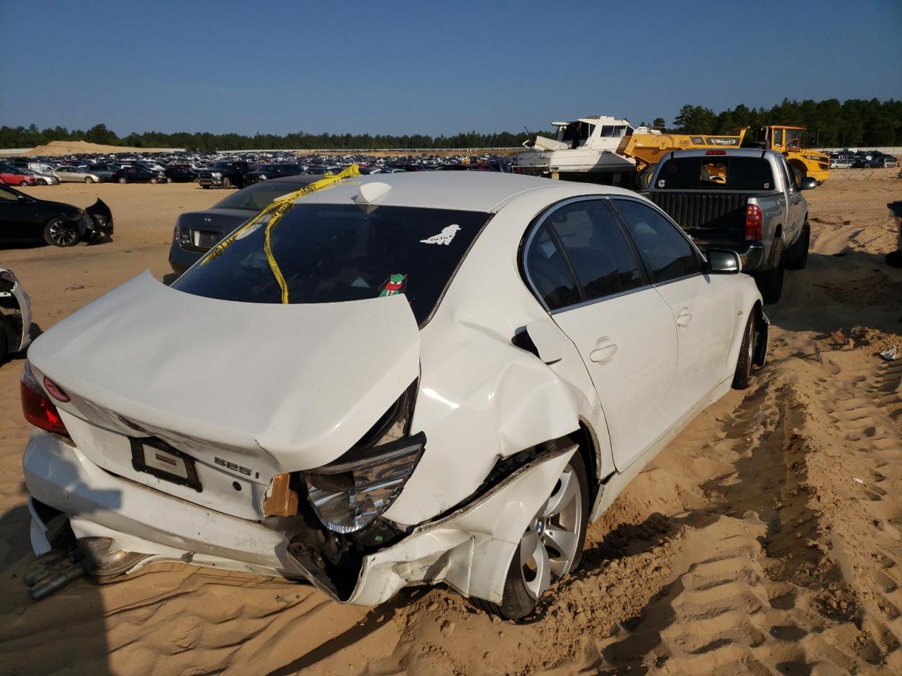 Photo 4 from auction – 2007 BMW 525 I with VIN WBANE53597CY08056