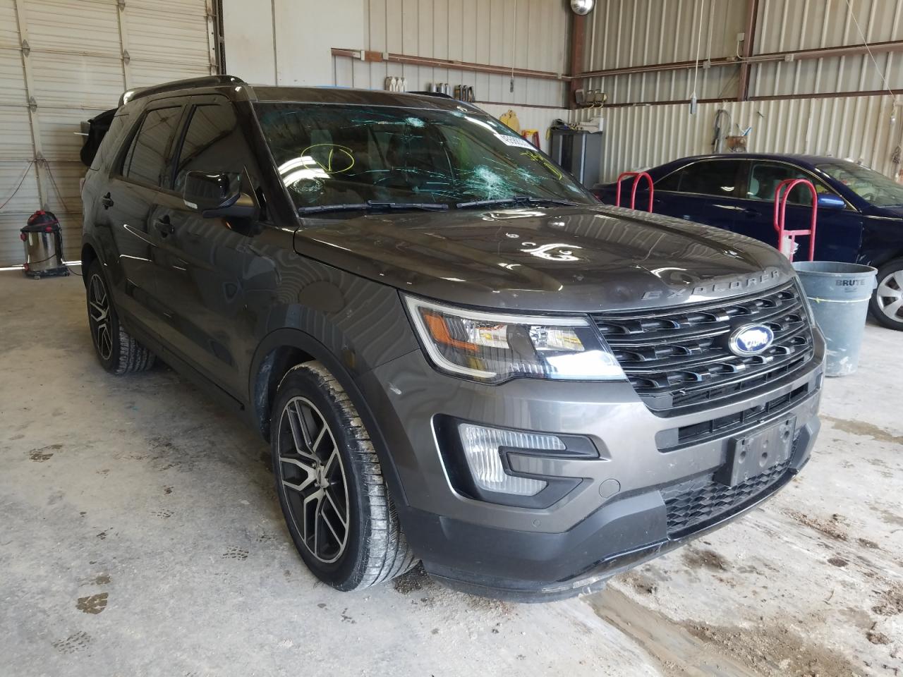 FORD EXPLORER S 2017 with VIN 1FM5K8GT5HGA14618 - Photo from auction