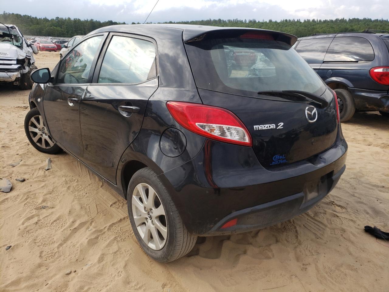Photo 3 from auction – 2014 MAZDA MAZDA2 TOU with VIN JM1DE1LZ8E0179995