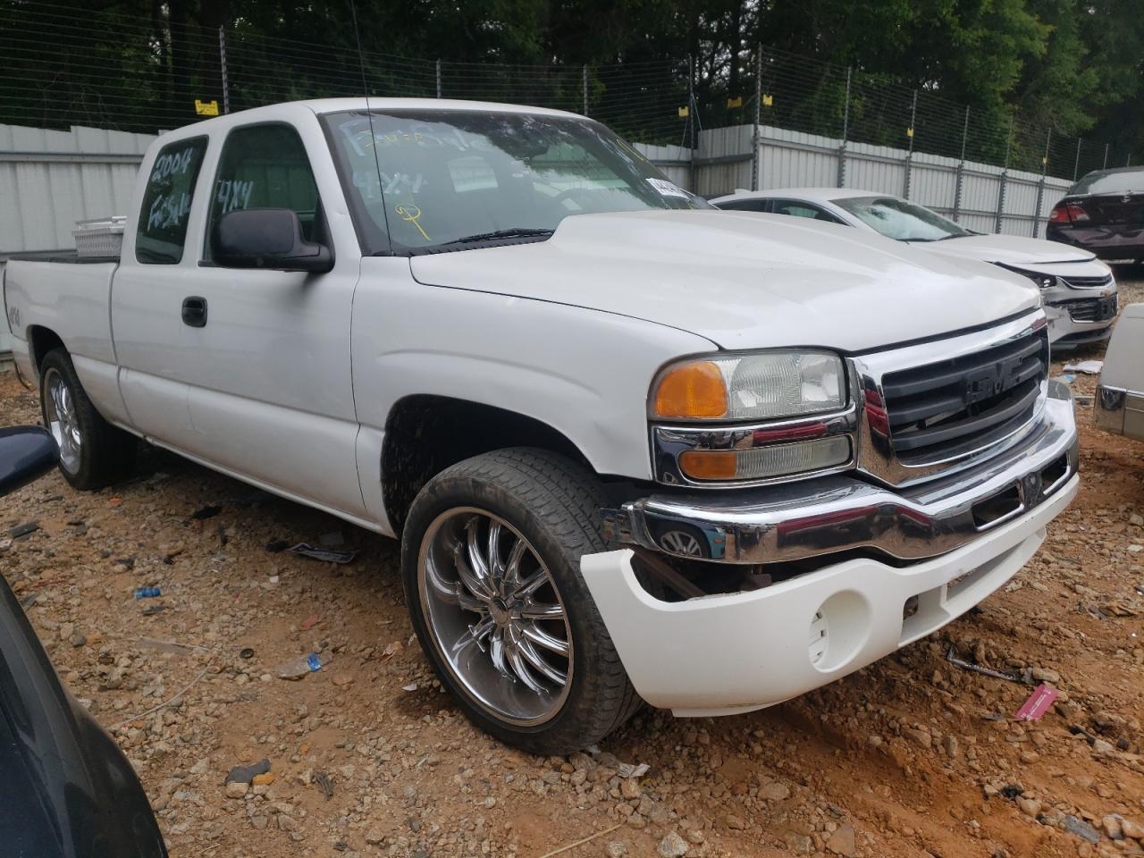 GMC NEW SIERRA 2004 with VIN 1GTEK19V04Z107488 - Photo from auction