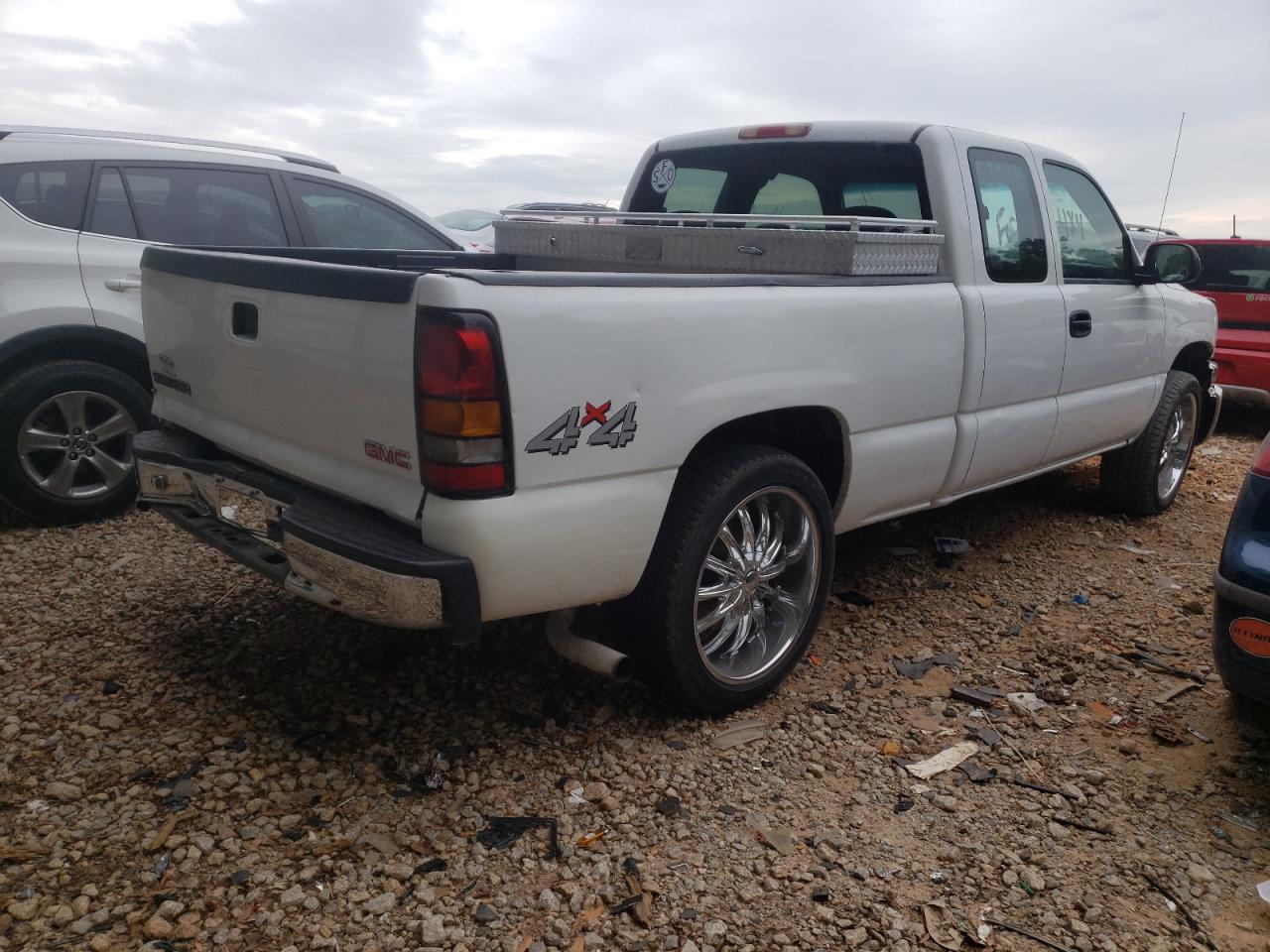 Photo 4 from auction – 2004 GMC NEW SIERRA with VIN 1GTEK19V04Z107488
